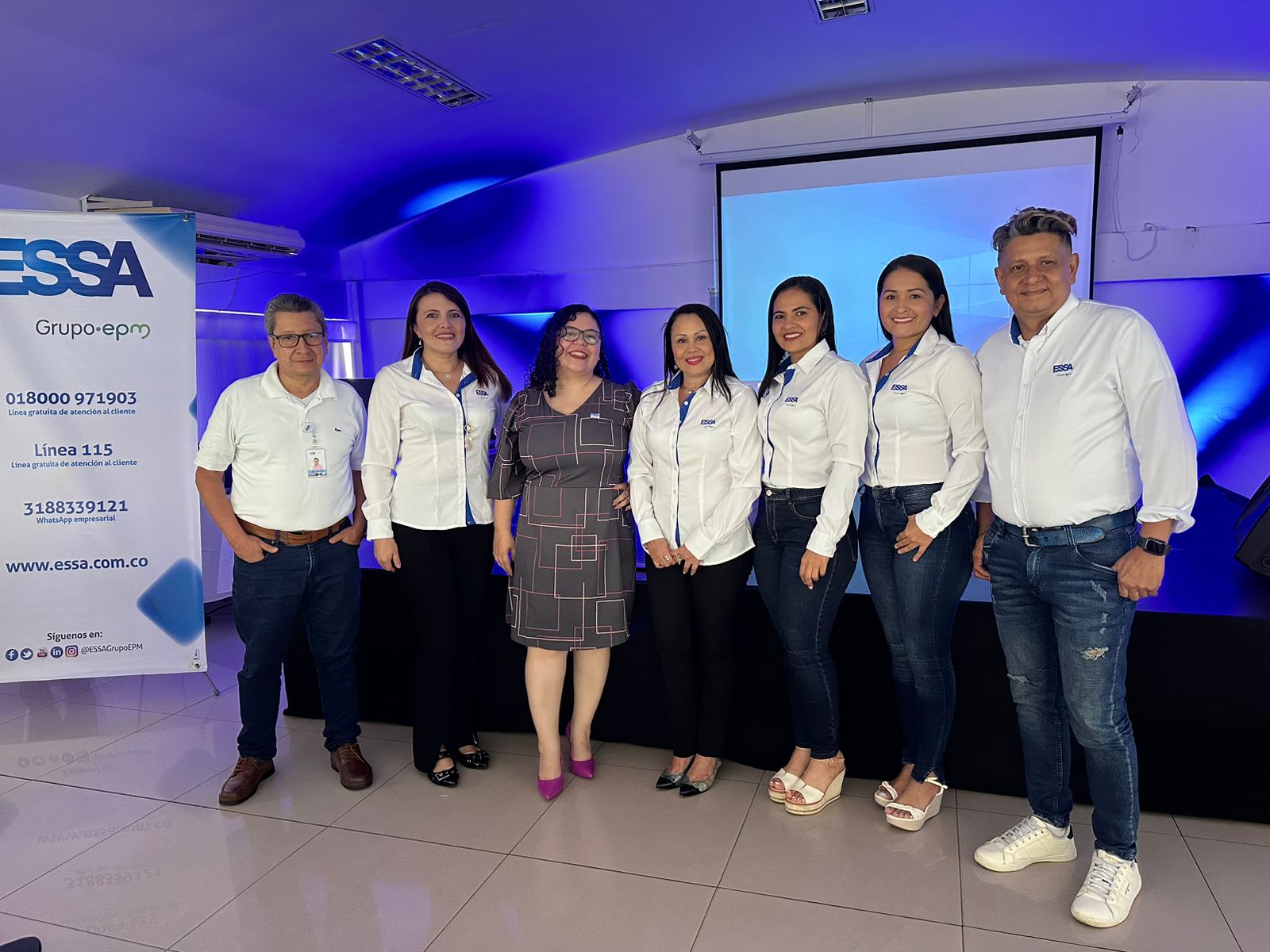 Equipo encargado de las compras operativas ESSA Equipo encargado de las compras operativas ESSA